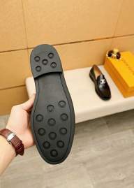 Picture of Louis Vuitton Shoes _SKU22521203SZ38-4413718